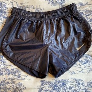 Nike running short